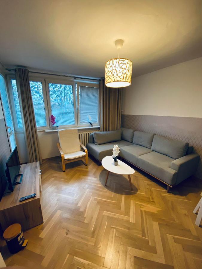 Clicktheflat Mila Center Warschau